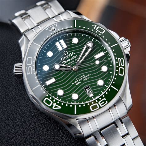 omega seamaster professional 300m automatic review|Omega Seamaster Professional 300m quartz.